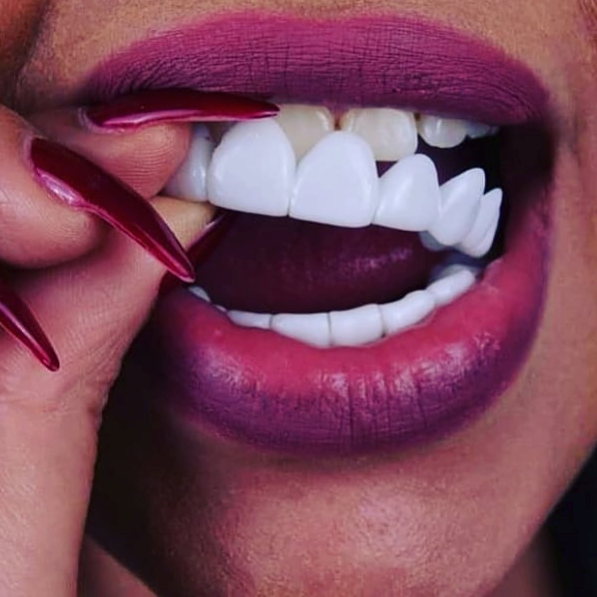 get True Smile Veneers-Snap On Smile teeth covers - Ezaky